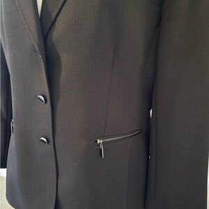 Tahari Women's Black Jacket with Zipper Detail